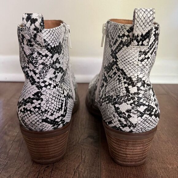 Code West Voodoo Women's Animal Snake Block Heel Western Ankle Boots US 9M - Picture 11 of 16